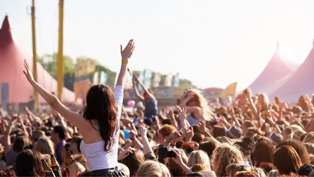 marketing-festivales-nave8.jpg
